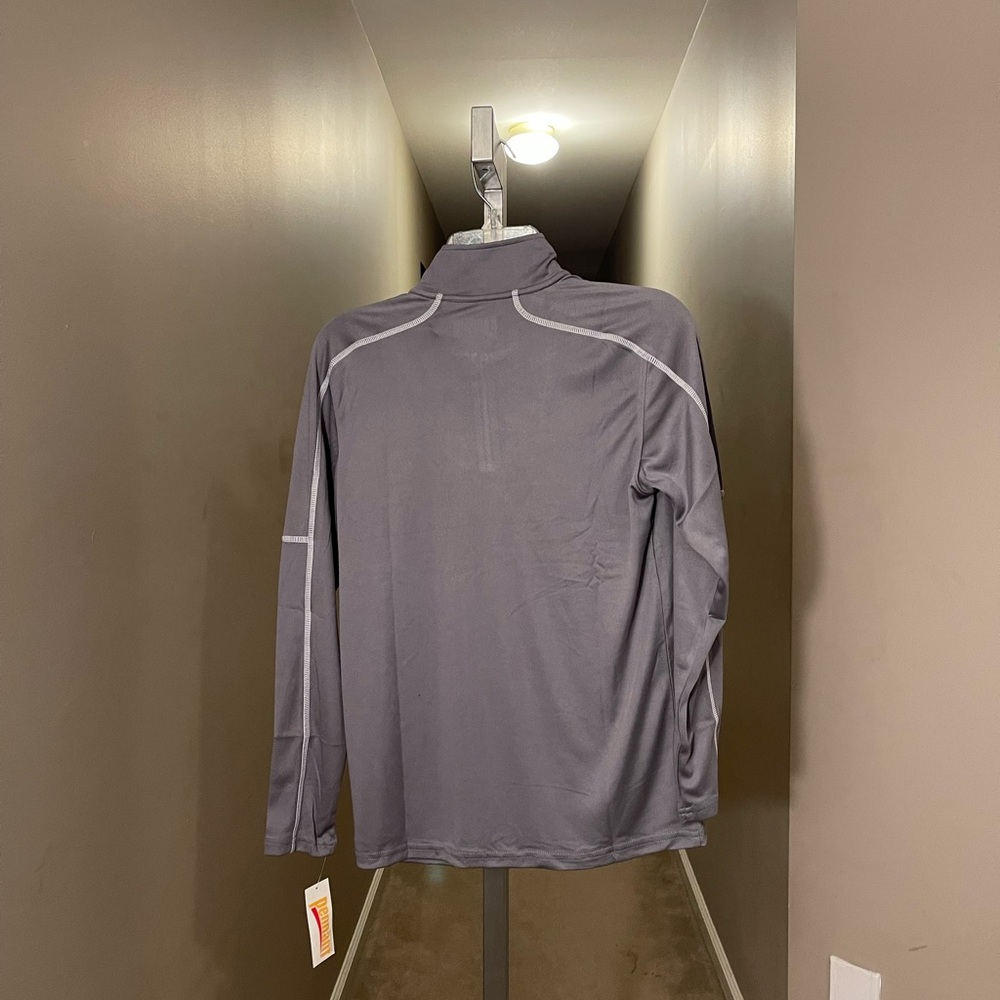 Youth Large NWT Pennant 1/4 zip in gray. * - Picture 2 of 4